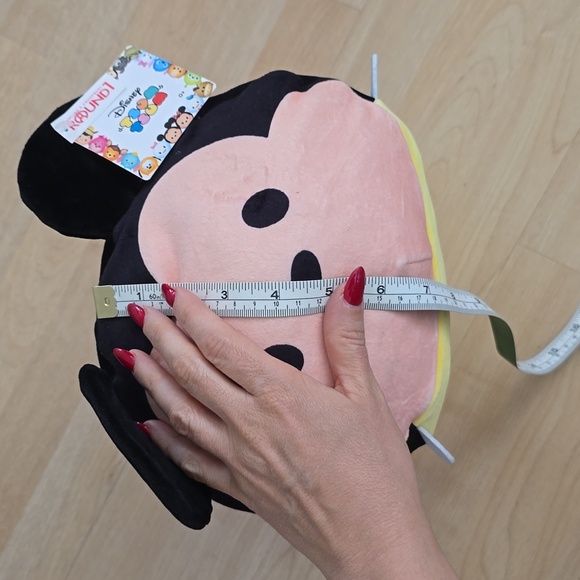 Disney Tsum Tsum Plush – 7-in Mini Sized Mickey Mouse: Stack, Collect & Snuggle - Picture 4 of 9